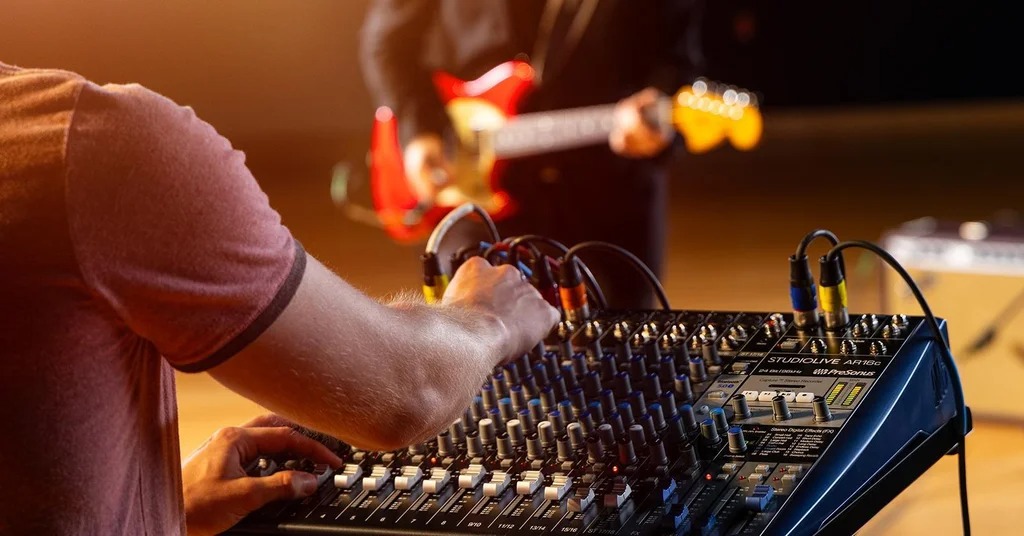 Old Speeches Concert Recordings Digitizing Your Unique Audio Library In Chennai